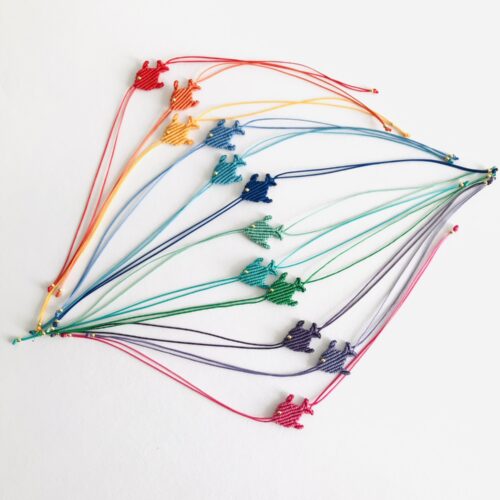 Bracciale pesciolino Lulí macrame’ - immagine 2